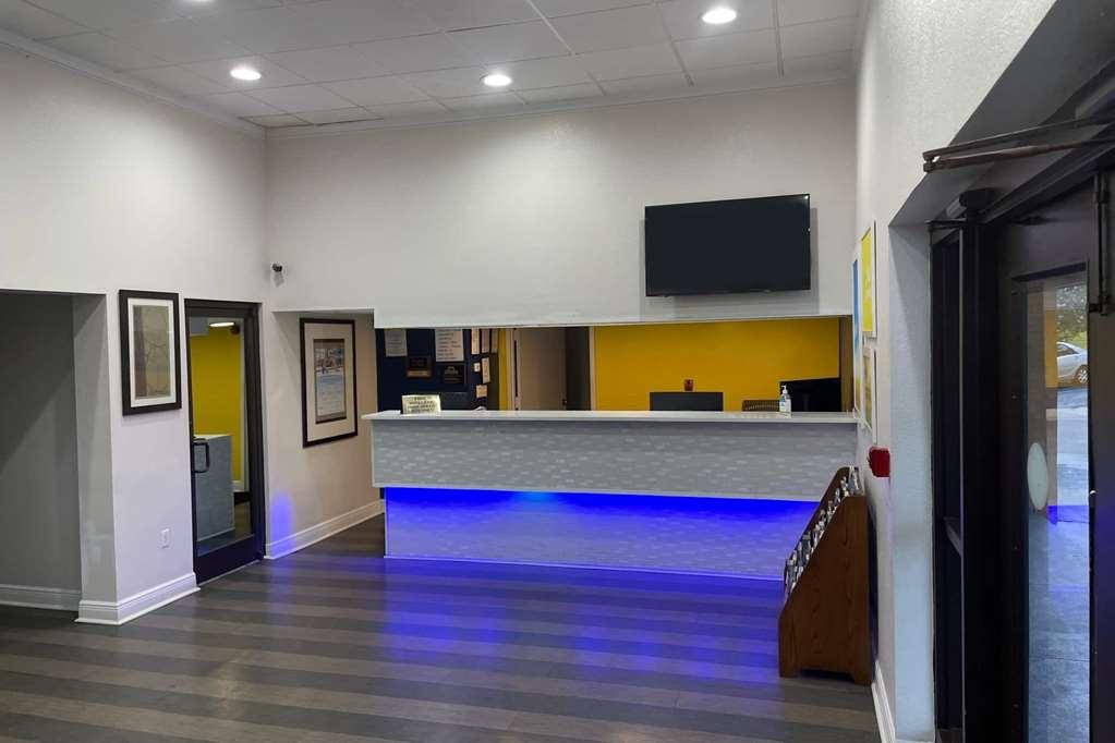 Travelodge By Wyndham Mobile Al Interno foto